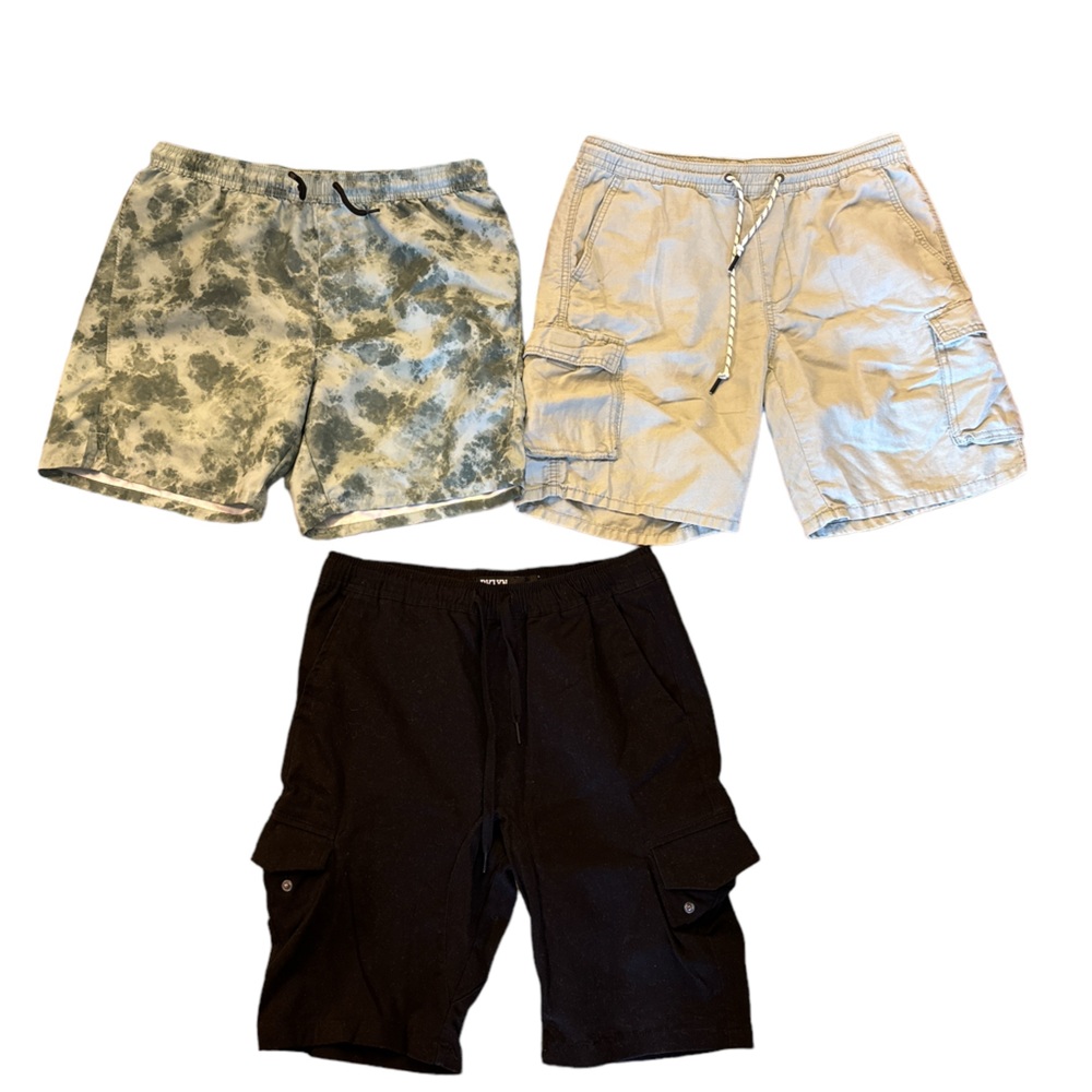 Medium Shorts Bundle - variety of brands - 3x pairs